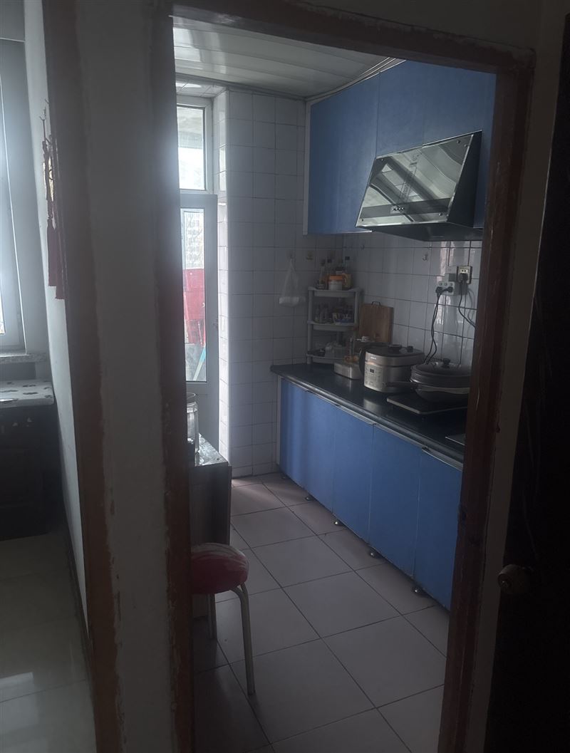 德政小區(qū)14號樓賣房