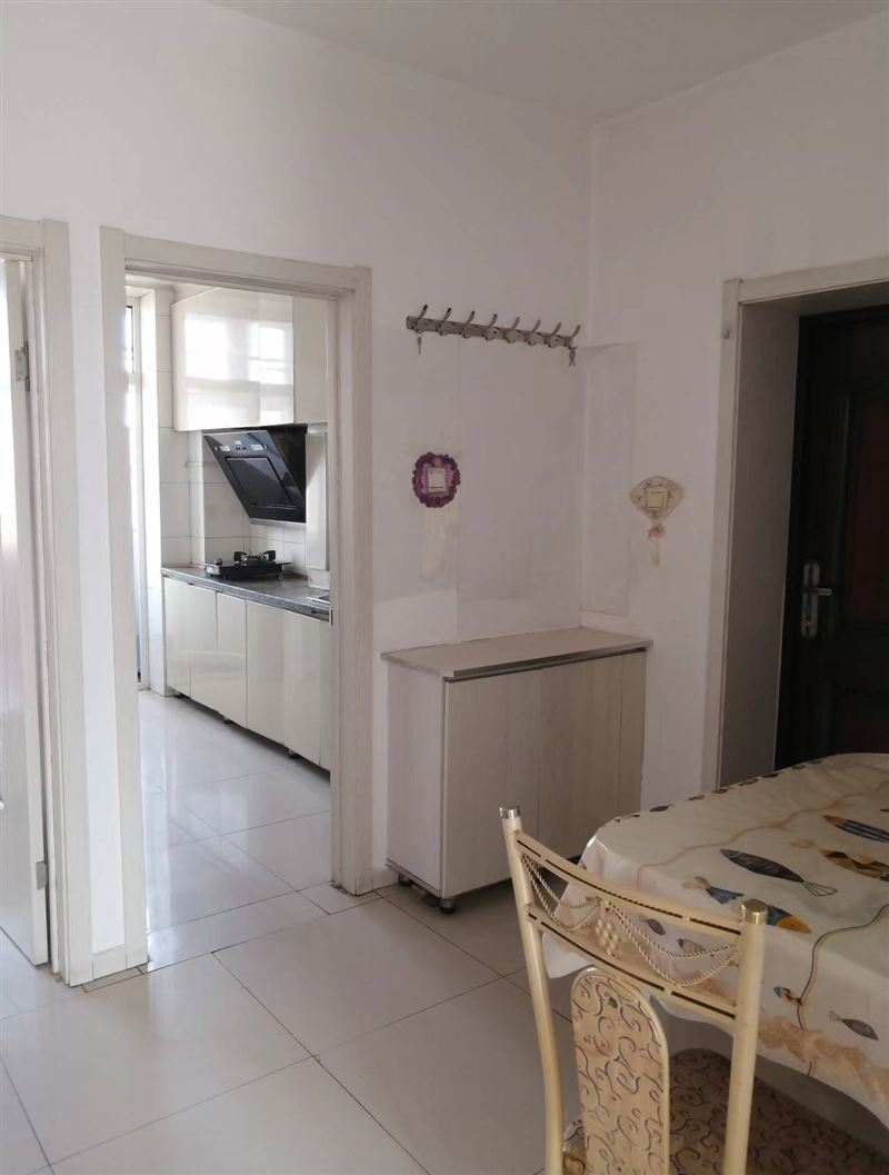 房主出租樓7500元每年雙包