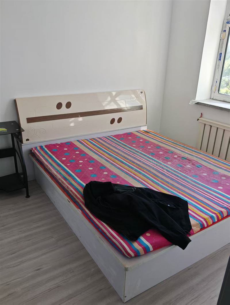 出租七星花園2樓55平