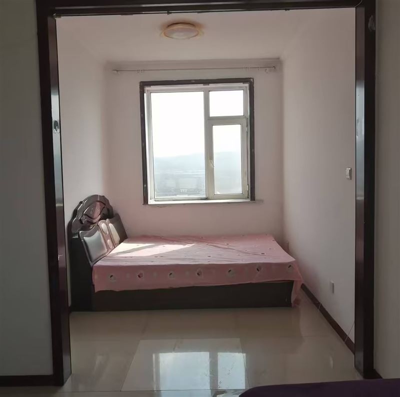 出租洪福家園閣樓