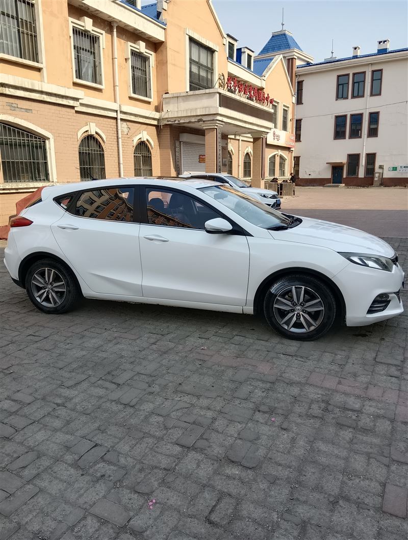 15年長安逸動xt手動高配