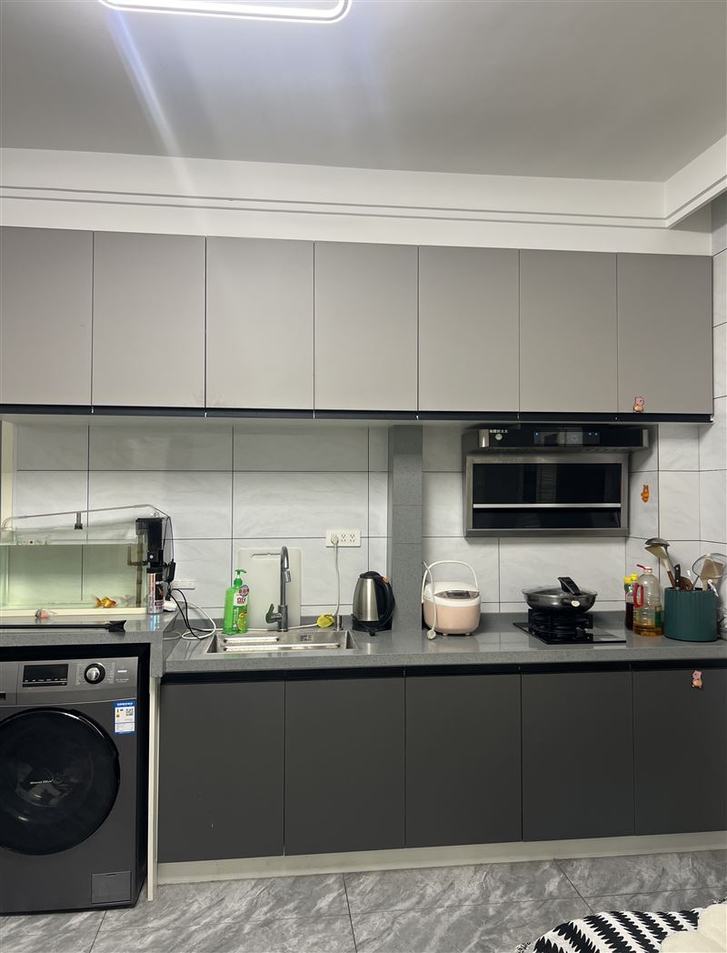 茄子河富貴園小區(qū)6樓出售