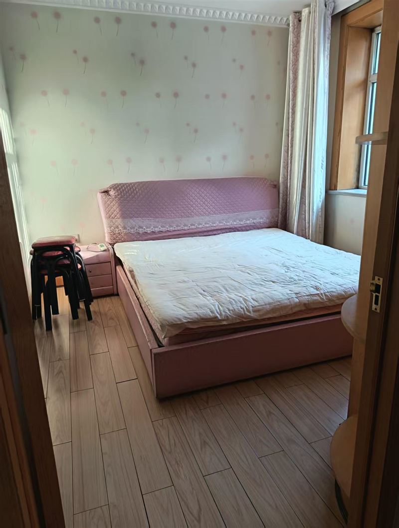 學(xué)區(qū)房交通便利